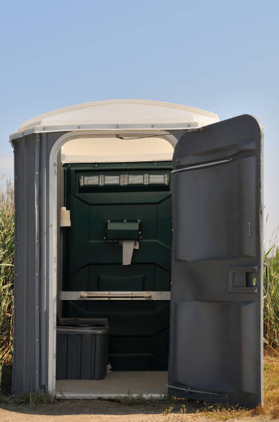 Best Luxury portable toilet rental  in Onalaska, WI